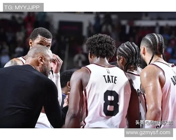 火箭逆转雄鹿!杰伦·格林关键三分+乌杜卡战术调整激活季后赛希望