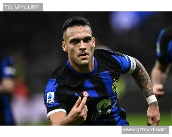 中锋身价排名：伊萨克1.4亿欧登顶，劳塔罗·马丁内斯第7，解析足球转会市场年轻中锋价值趋势